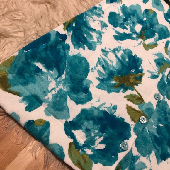 Isaac Mizrahi Peony Floral Boyfriend Cardigan - Picture 2 of 7